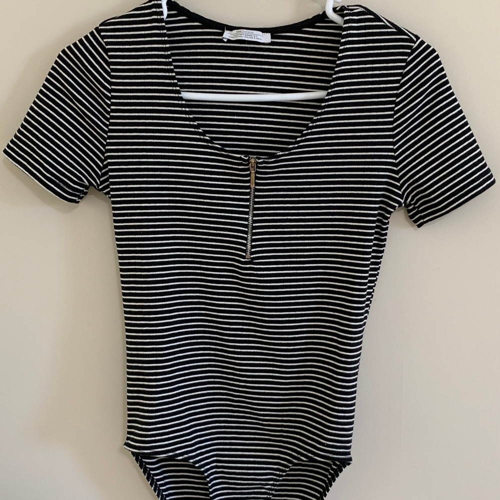 Women's Zara Bodysuit Small